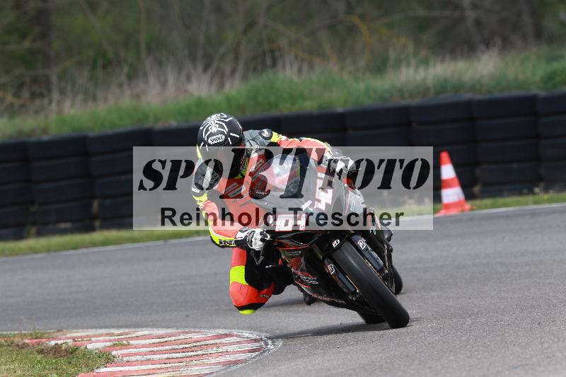 Archiv-2022/13 25.04.2022 Plüss Moto Sport ADR/Freies Fahren/404